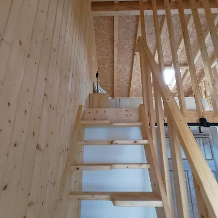 1 Minute From - Wood Baleal