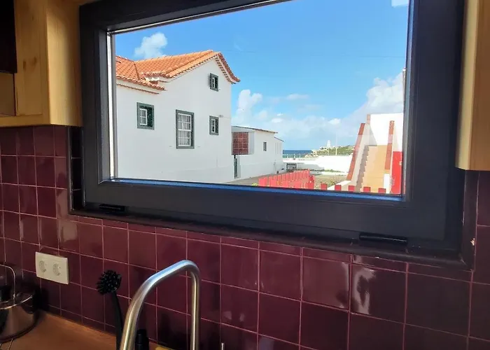 בקתה 1 Minute From - Wood